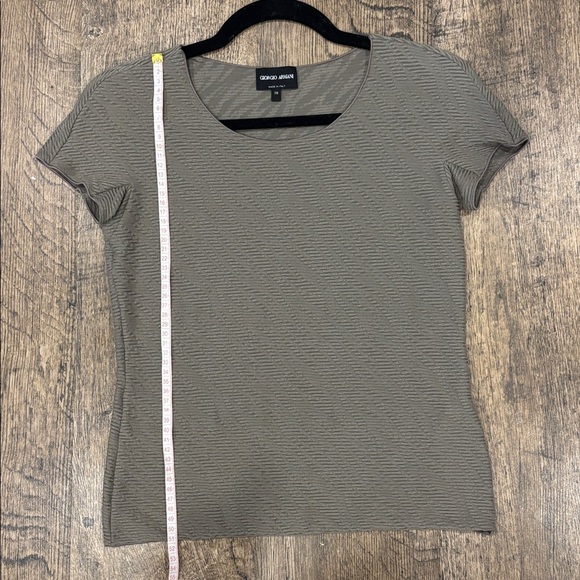 Giorgio Armani Women's Khaki Textured Short Sleeve Top - Picture 10 of 12